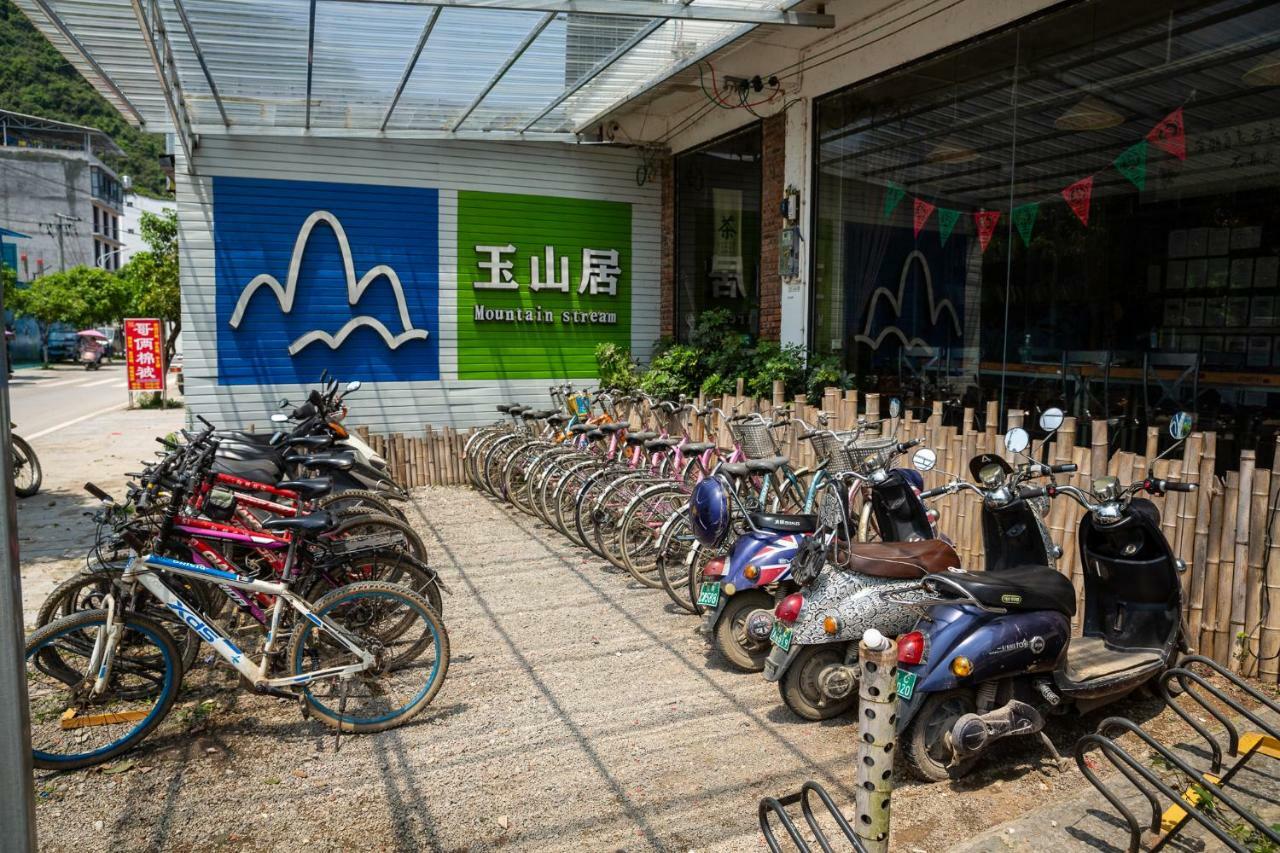 Mountain Stream Hostel Yangshuo Exterior foto